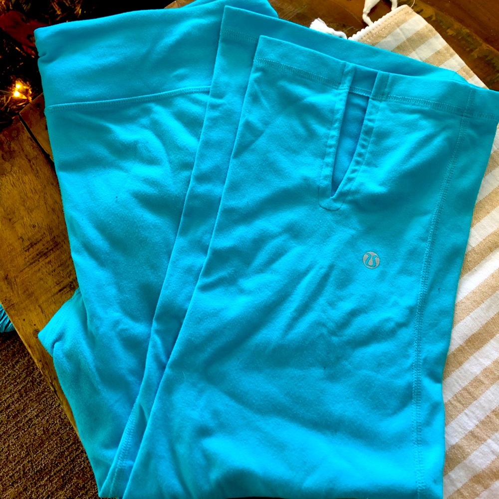 Lululemon athletica crop leggings 10